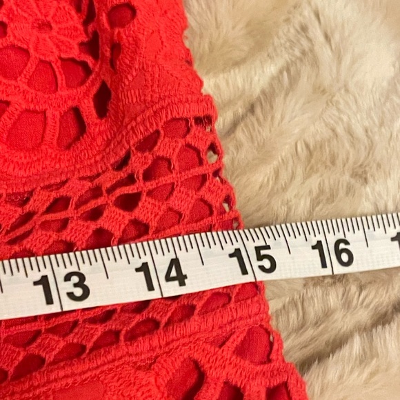 ASOS Design Red Short Sleeve Red Lace Pleated  Paneled Midi Open Back Dress sz 8 - Picture 8 of 8